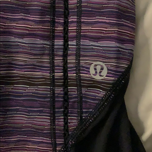 Lululemon Crops - Picture 2 of 5